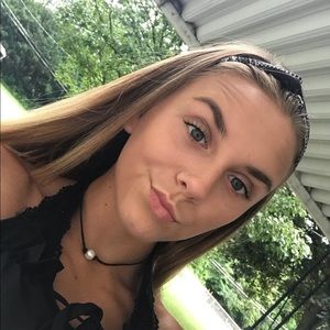 Meet your Posher, Madison